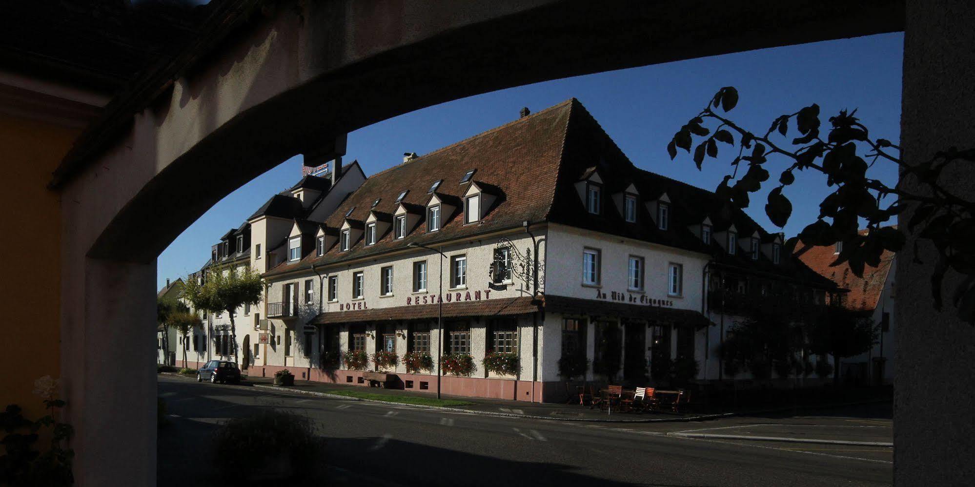 Hotel Au Nid De Cigognes Ostheim Eksteriør billede